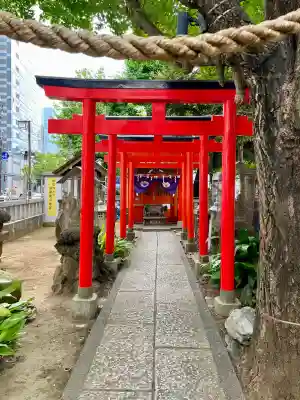 千種稲荷神社の鳥居