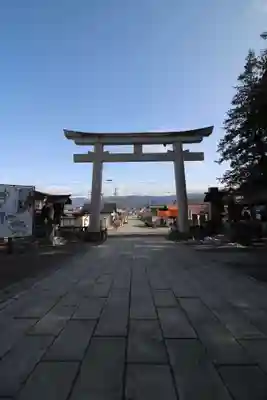 諏訪大社の鳥居