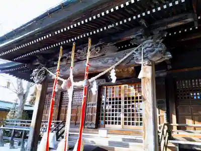 鳥谷崎神社の本殿・本堂