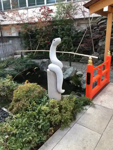 蛇窪神社の狛犬