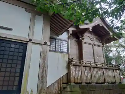 母智丘神社の本殿・本堂