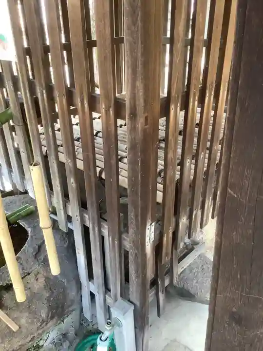 片山神社の手水舎