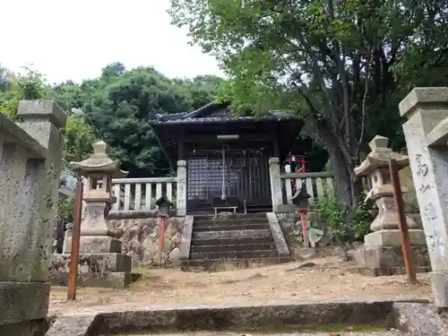 神吉八幡神社の本殿・本堂