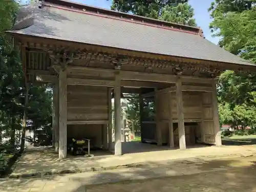 鳥海山大物忌神社蕨岡口ノ宮の山門・神門
