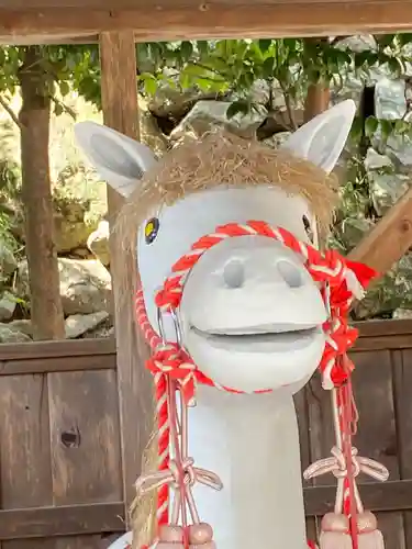 針綱神社の末社・摂社