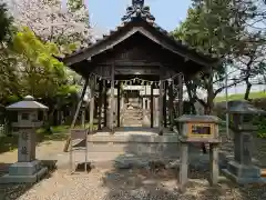 津島神社の末社