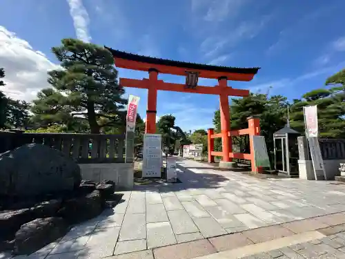 白山神社(新潟県)