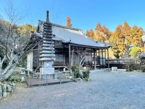 嶺南寺の本殿・本堂