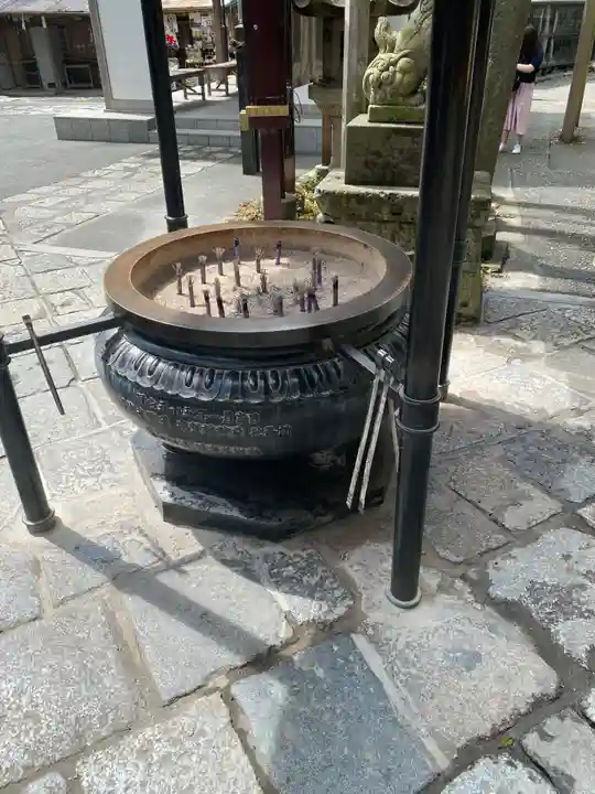 銭洗弁財天宇賀福神社(神奈川県)