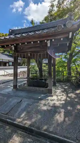 善峯寺の手水舎