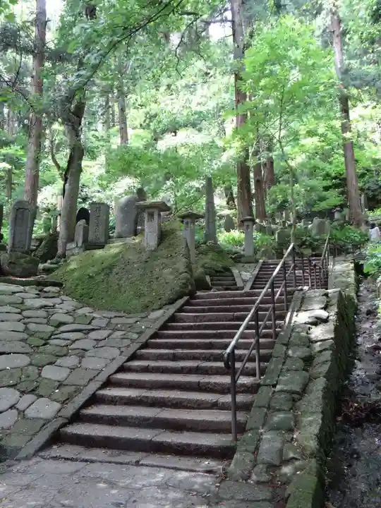 立石寺大佛殿(山形県)