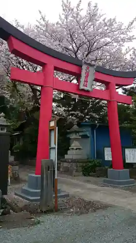 大稲荷神社の鳥居