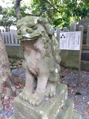 春日神社の{uncategorized: "未分類", other: "その他", undefined: "問題あり", building: "その他建物", grave: "お墓", sacred_gate: "鳥居", guardian: "狛犬", statue: "像", buddha: "仏像", history: "歴史", nature: "自然", garden: "庭園", animal: "動物", pagoda: "塔", temizu: "手水舎", mountain_gate: "山門・神門", sanctuary: "本殿・本堂", subordinate: "末社・摂社", art: "芸術", scenery: "景色", jizo: "地蔵", ema: "絵馬", goshuin: "御朱印", omikuji: "おみくじ", items: "授与品その他", amulet: "お守り", goshuincho: "御朱印帳", eats: "食事", festival: "お祭り", votive_dance: "神楽", shichigosan: "七五三参", wedding: "結婚式", experience: "体験その他", initially: "初詣", around: "周辺", anti_infection: "感染症対策"}