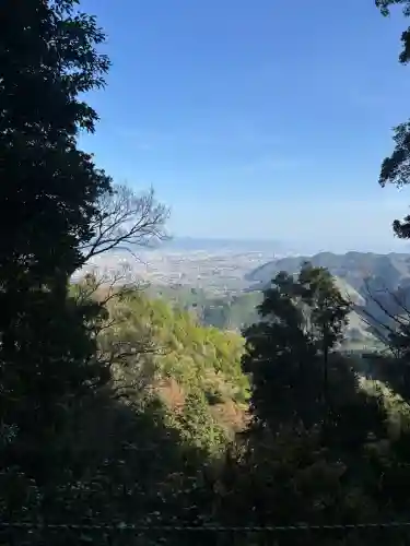 愛宕神社の{uncategorized: "未分類", other: "その他", undefined: "問題あり", building: "その他建物", grave: "お墓", sacred_gate: "鳥居", guardian: "狛犬", statue: "像", buddha: "仏像", history: "歴史", nature: "自然", garden: "庭園", animal: "動物", pagoda: "塔", temizu: "手水舎", mountain_gate: "山門・神門", sanctuary: "本殿・本堂", subordinate: "末社・摂社", art: "芸術", scenery: "景色", jizo: "地蔵", ema: "絵馬", goshuin: "御朱印", omikuji: "おみくじ", items: "授与品その他", amulet: "お守り", goshuincho: "御朱印帳", eats: "食事", festival: "お祭り", votive_dance: "神楽", shichigosan: "七五三参", wedding: "結婚式", experience: "体験その他", initially: "初詣", around: "周辺", anti_infection: "感染症対策"}