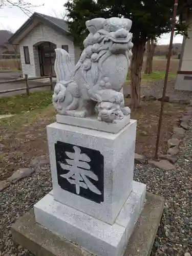 出雲神社の狛犬