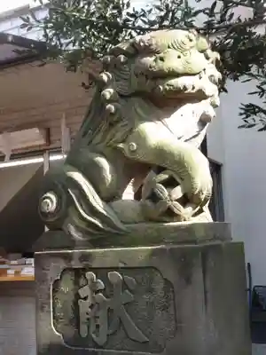 皆中稲荷神社の狛犬