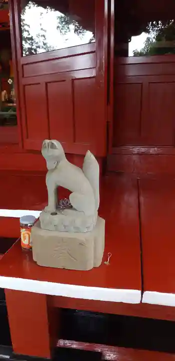 冠稲荷神社の狛犬