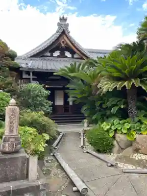 長福寺の本殿・本堂