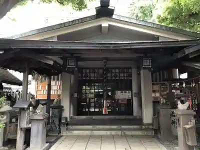 洲嵜神社の本殿・本堂