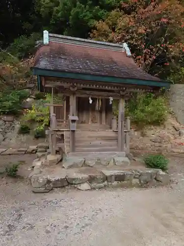 日御碕神社の末社