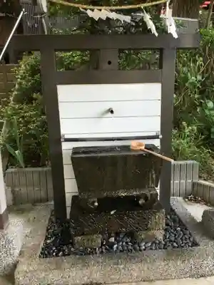 春日神社の手水舎
