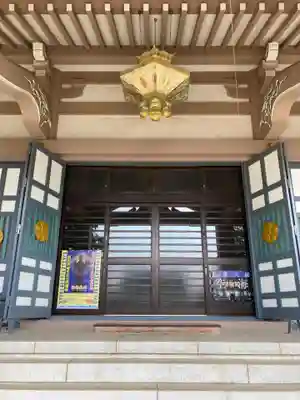 多聞寺の本殿・本堂