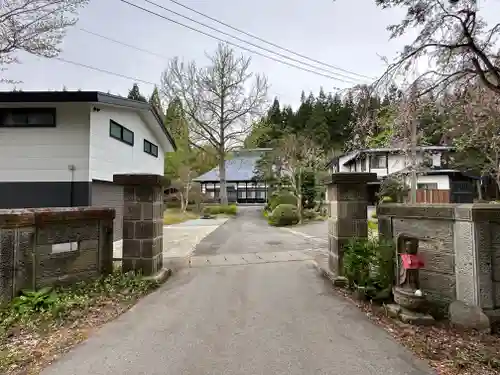 源居寺(山形県)