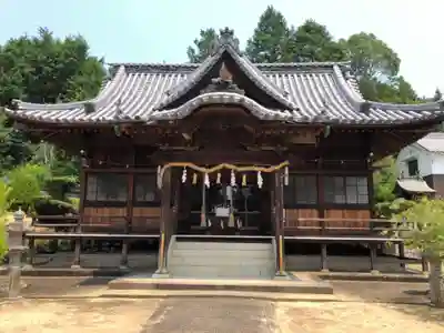 男山神社の本殿・本堂