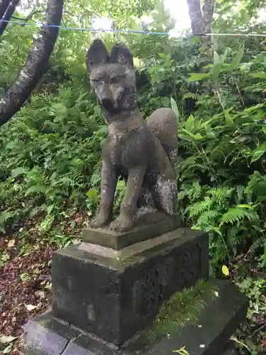 鷲別神社の狛犬