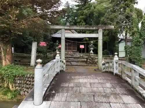 出雲乃伊波比神社の鳥居