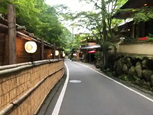 貴船神社の周辺