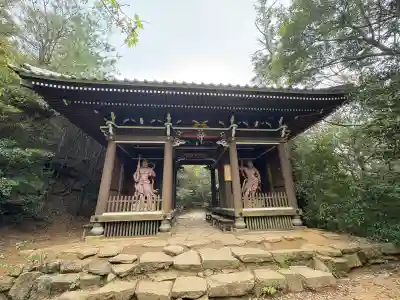 大聖院弥山本堂の{uncategorized: "未分類", other: "その他", undefined: "問題あり", building: "その他建物", grave: "お墓", sacred_gate: "鳥居", guardian: "狛犬", statue: "像", buddha: "仏像", history: "歴史", nature: "自然", garden: "庭園", animal: "動物", pagoda: "塔", temizu: "手水舎", mountain_gate: "山門・神門", sanctuary: "本殿・本堂", subordinate: "末社・摂社", art: "芸術", scenery: "景色", jizo: "地蔵", ema: "絵馬", goshuin: "御朱印", omikuji: "おみくじ", items: "授与品その他", amulet: "お守り", goshuincho: "御朱印帳", eats: "食事", festival: "お祭り", votive_dance: "神楽", shichigosan: "七五三参", wedding: "結婚式", experience: "体験その他", initially: "初詣", around: "周辺", anti_infection: "感染症対策"}
