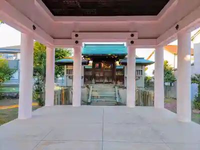 白山社の本殿・本堂