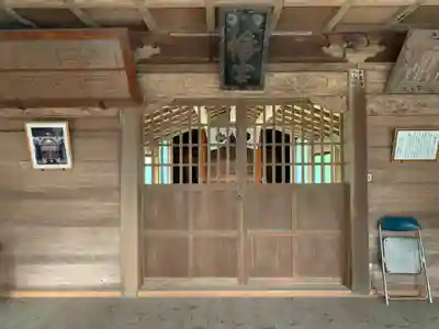 八幡神社の本殿・本堂