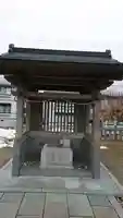 春影稲荷神社の手水舎