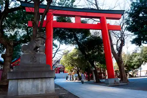花園神社の鳥居