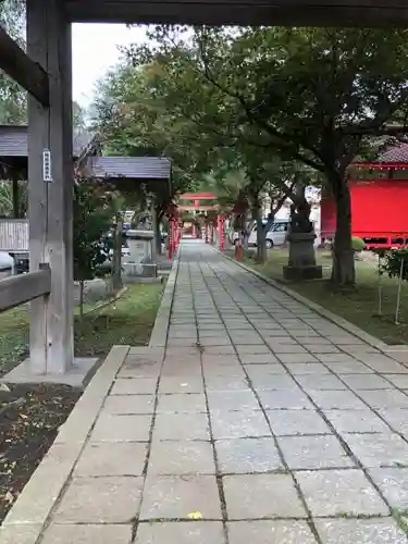 榊山稲荷神社の建物その他