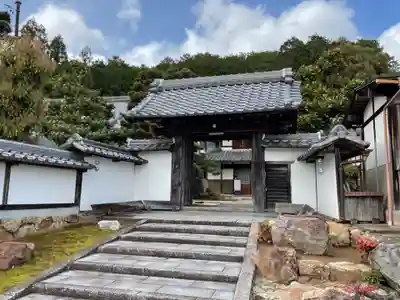 恵利寺の山門・神門