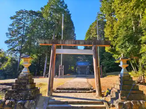 諏訪神社（多度町）の鳥居
