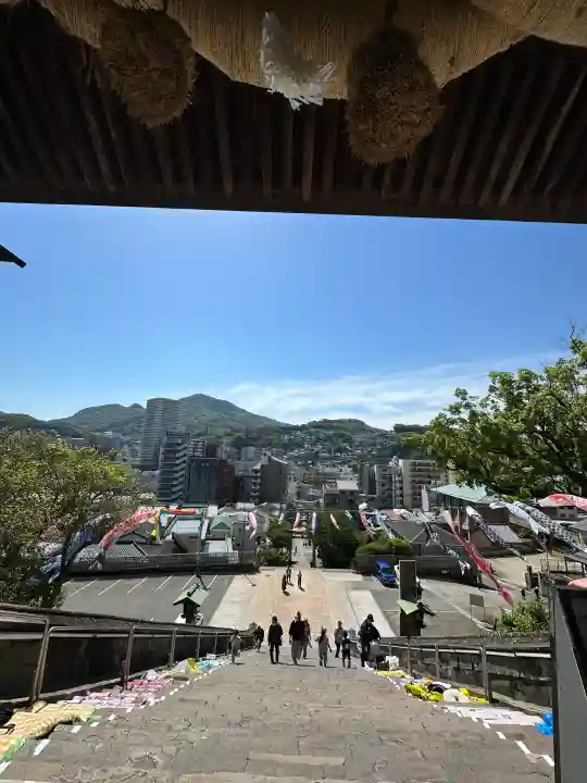 鎮西大社諏訪神社の{uncategorized: "未分類", other: "その他", undefined: "問題あり", building: "その他建物", grave: "お墓", sacred_gate: "鳥居", guardian: "狛犬", statue: "像", buddha: "仏像", history: "歴史", nature: "自然", garden: "庭園", animal: "動物", pagoda: "塔", temizu: "手水舎", mountain_gate: "山門・神門", sanctuary: "本殿・本堂", subordinate: "末社・摂社", art: "芸術", scenery: "景色", jizo: "地蔵", ema: "絵馬", goshuin: "御朱印", omikuji: "おみくじ", items: "授与品その他", amulet: "お守り", goshuincho: "御朱印帳", eats: "食事", festival: "お祭り", votive_dance: "神楽", shichigosan: "七五三参", wedding: "結婚式", experience: "体験その他", initially: "初詣", around: "周辺", anti_infection: "感染症対策"}
