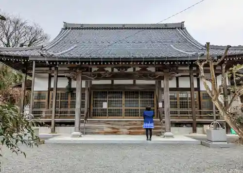 善行寺の本殿・本堂