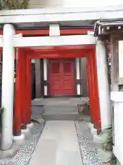 鳥越神社の末社