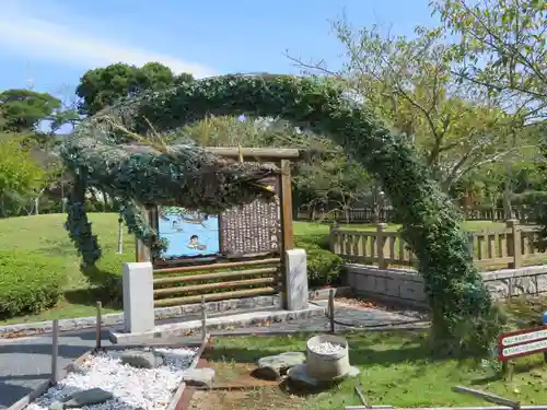 桜ヶ池池宮神社の庭園