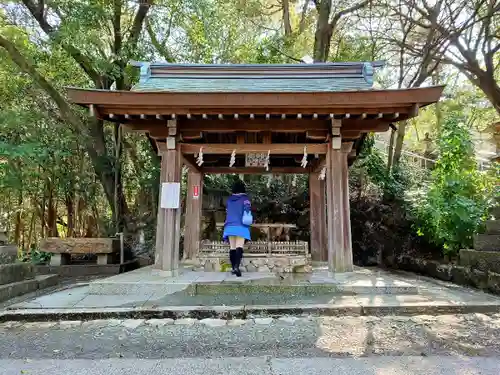 高知県護国神社の手水舎