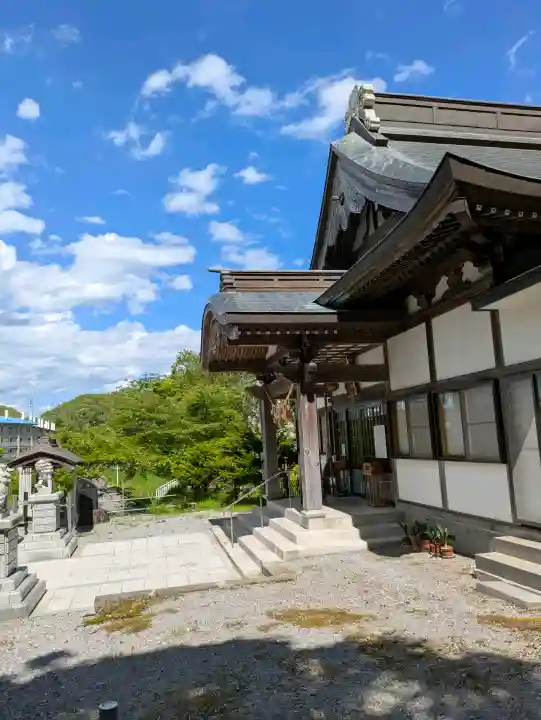 高穂神社の{uncategorized: "未分類", other: "その他", undefined: "問題あり", building: "その他建物", grave: "お墓", sacred_gate: "鳥居", guardian: "狛犬", statue: "像", buddha: "仏像", history: "歴史", nature: "自然", garden: "庭園", animal: "動物", pagoda: "塔", temizu: "手水舎", mountain_gate: "山門・神門", sanctuary: "本殿・本堂", subordinate: "末社・摂社", art: "芸術", scenery: "景色", jizo: "地蔵", ema: "絵馬", goshuin: "御朱印", omikuji: "おみくじ", items: "授与品その他", amulet: "お守り", goshuincho: "御朱印帳", eats: "食事", festival: "お祭り", votive_dance: "神楽", shichigosan: "七五三参", wedding: "結婚式", experience: "体験その他", initially: "初詣", around: "周辺", anti_infection: "感染症対策"}