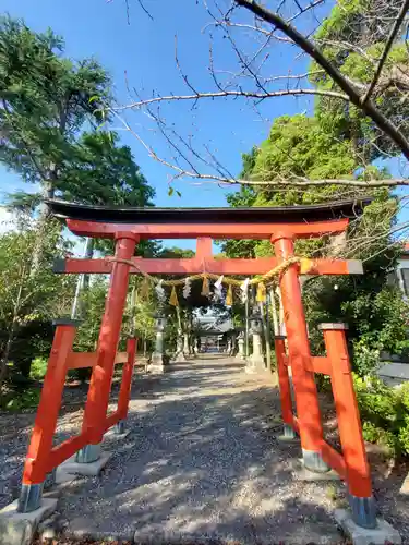 八幡神社の鳥居