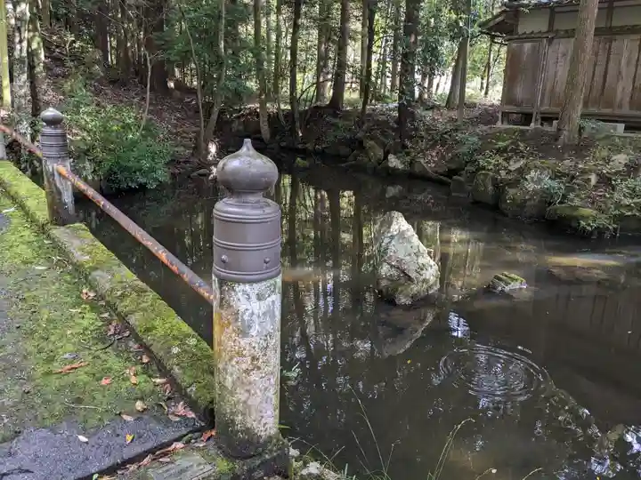 六所神社(滋賀県)
