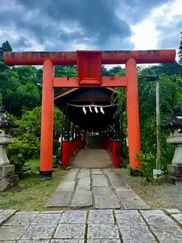 榊山稲荷神社(岩手県)