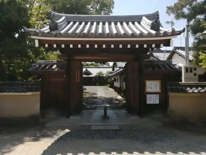 慶田寺の山門・神門