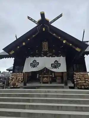 札幌諏訪神社の本殿・本堂